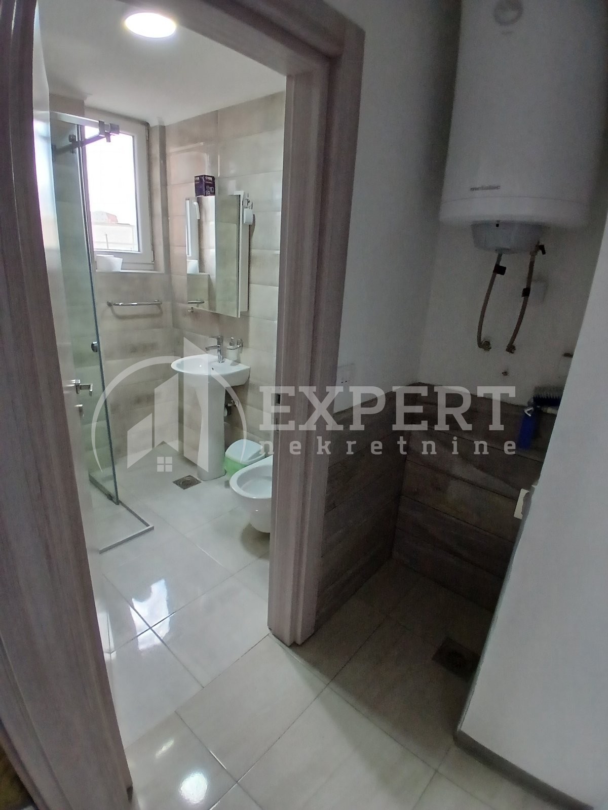 Trosoban stan, 95 m2, Centar, Milentijeva ID: i-014064 7