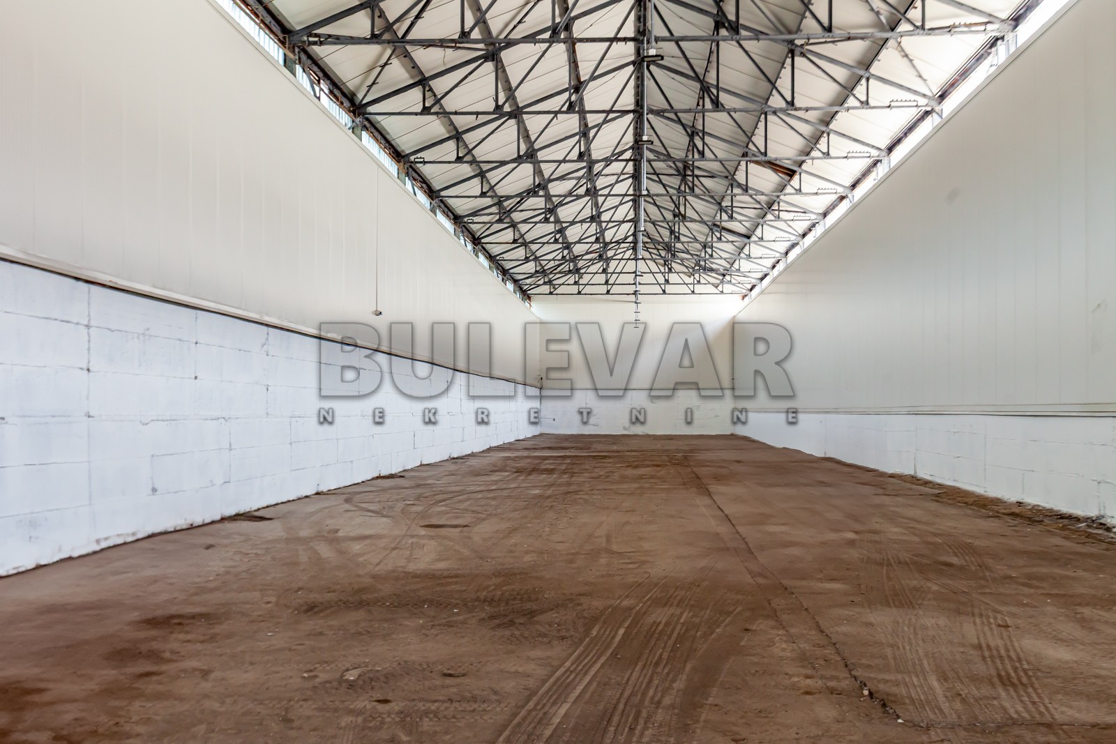 Lokal, 1.155 m2, Kičevo, Šumadijska ID: p-014066 5