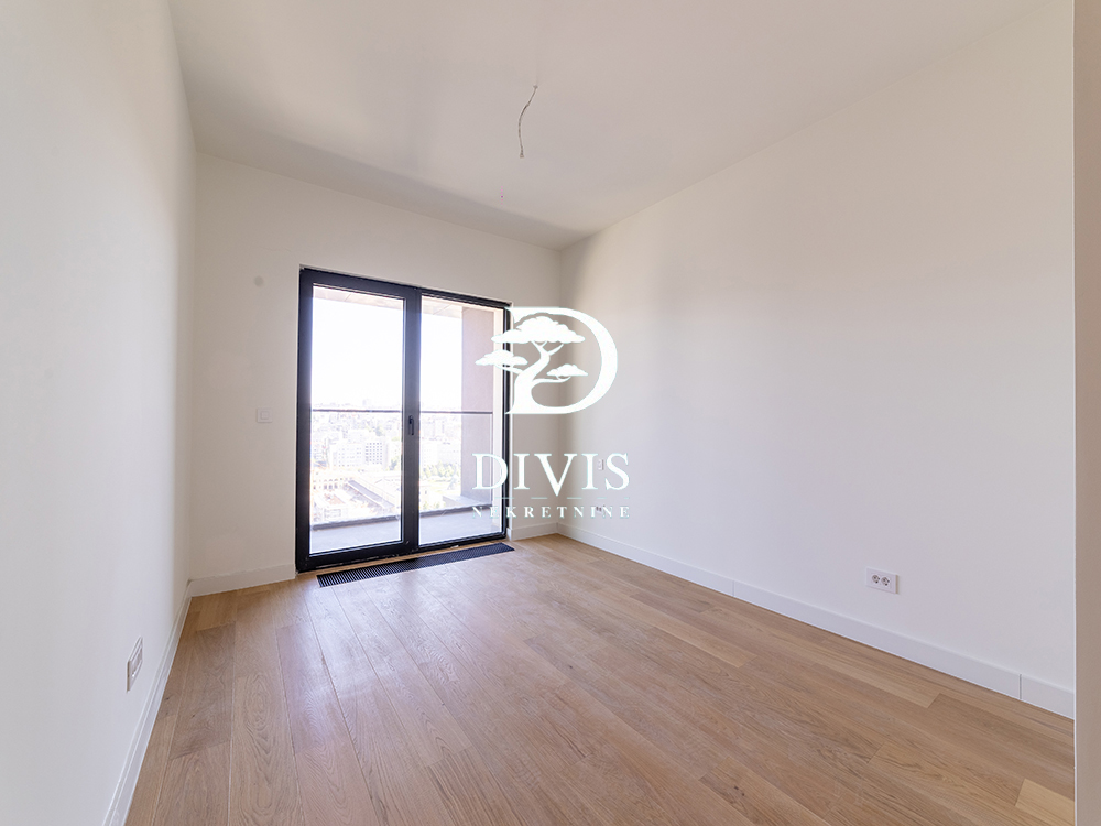 Penthaus u Beogradu na vodi  Kings Park Residences  177m2 3