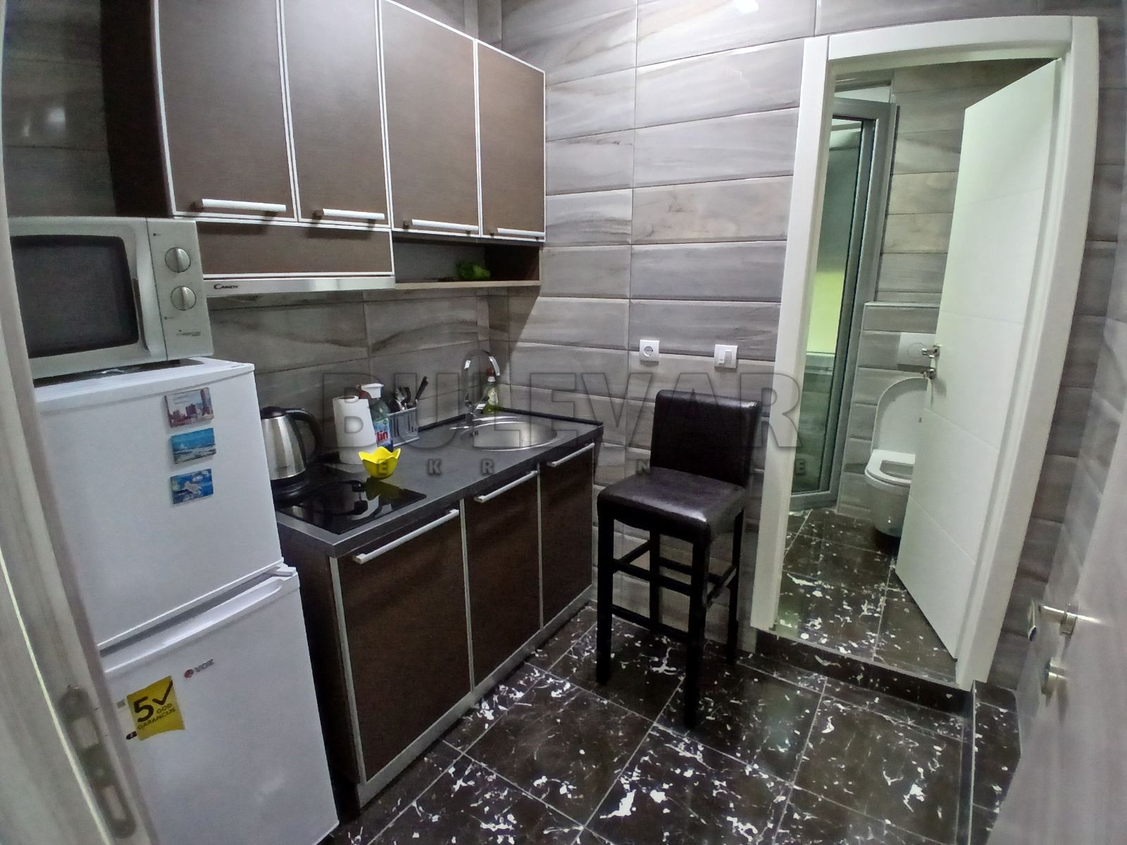 Trosoban stan, 95 m2, Centar, Milentijeva ID: i-014064 13