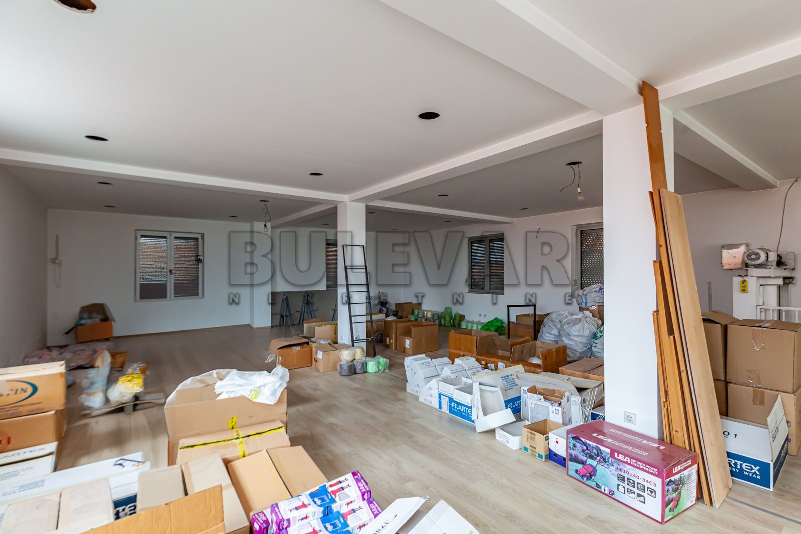 Lokal, 650 m2, Crveni krst, Pribojska ID: i-014073 13