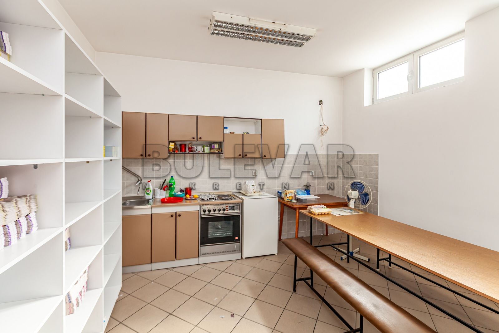 Lokal, 650 m2, Crveni krst, Pribojska ID: i-014073 5