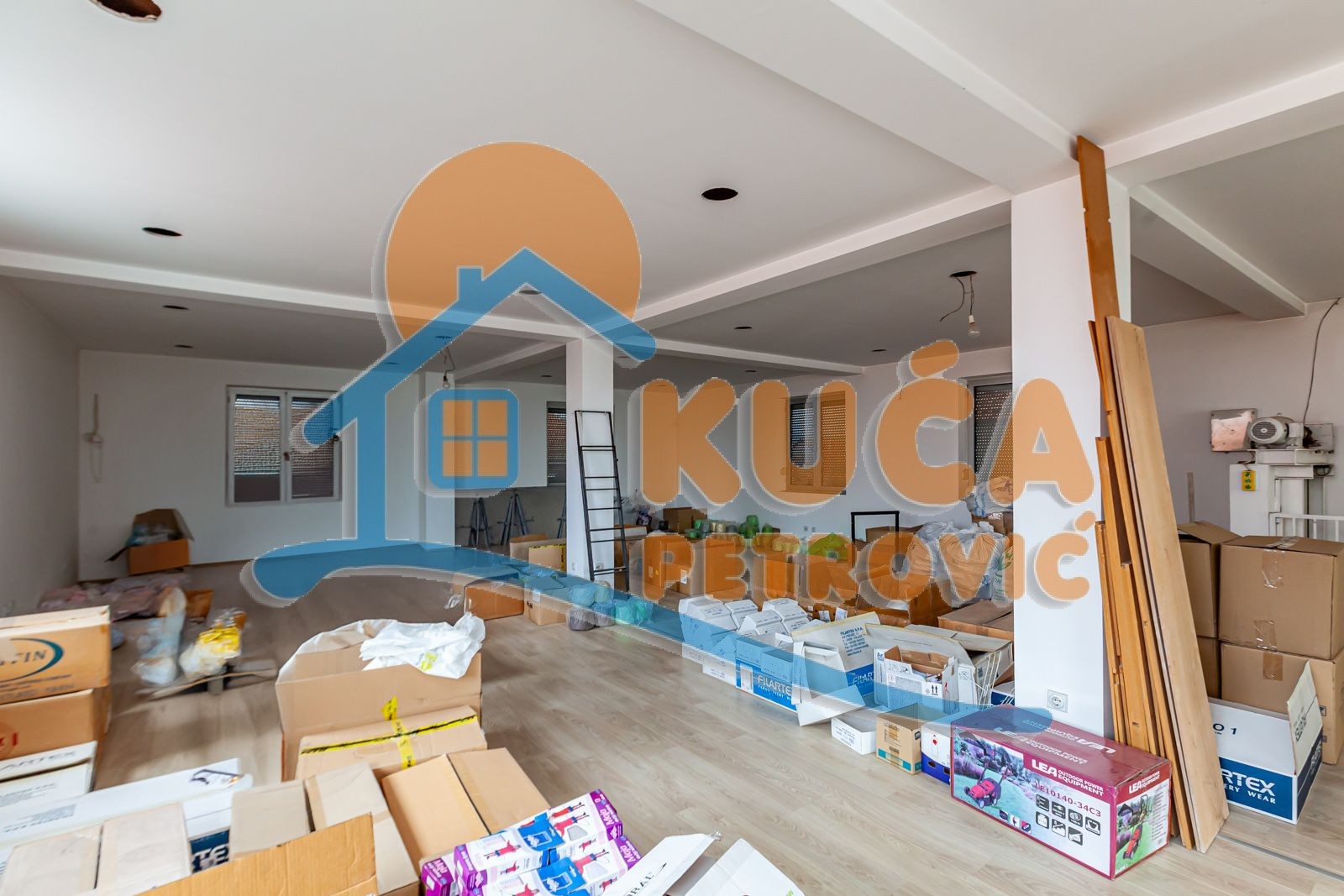 Lokal, 650 m2, Crveni krst, Pribojska ID: i-014073 13