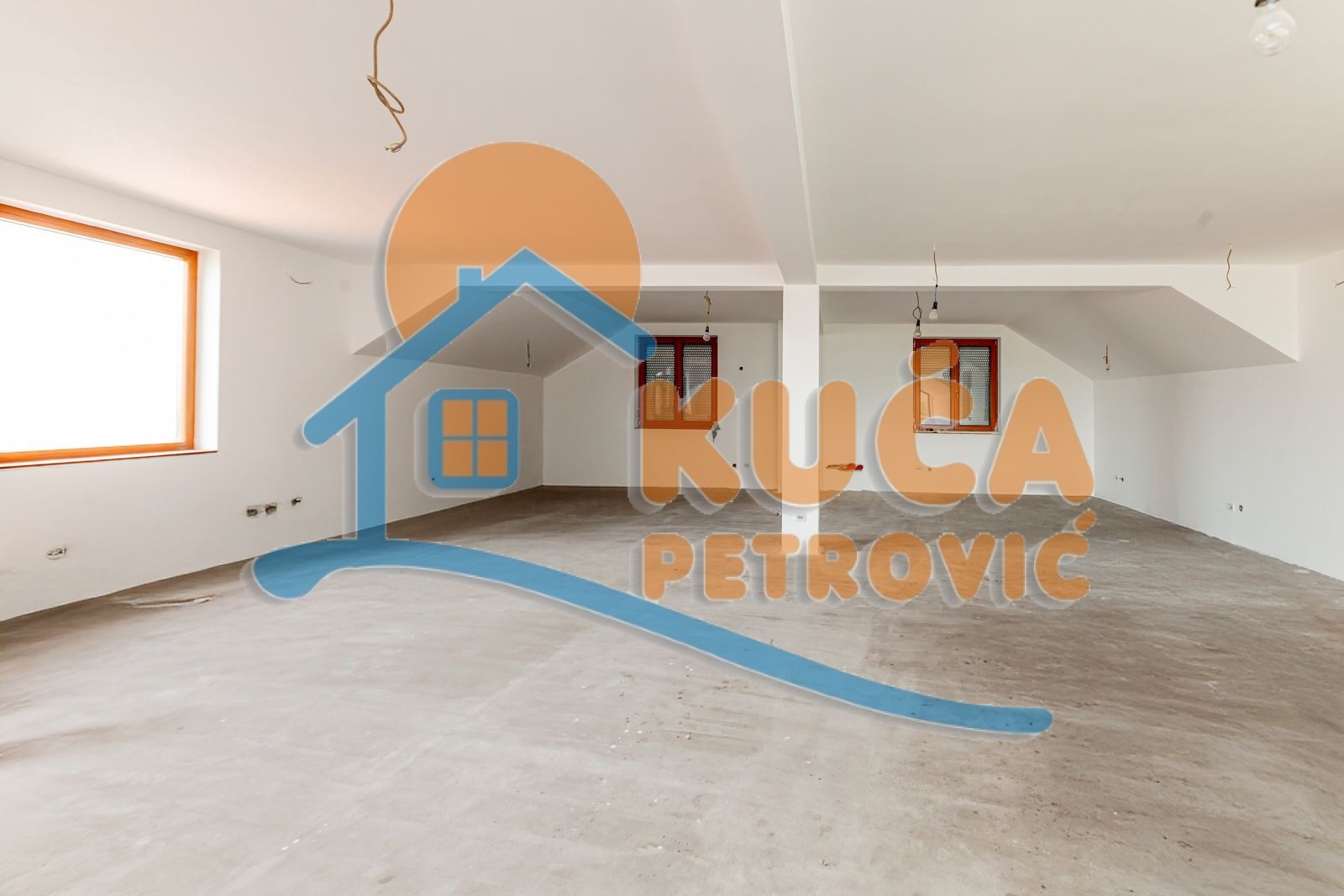Lokal, 650 m2, Crveni krst, Pribojska ID: i-014073 14