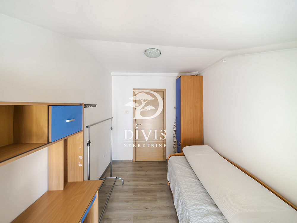 Prodajemo 2 0 stan kod Gradske bolnice  66m2 3