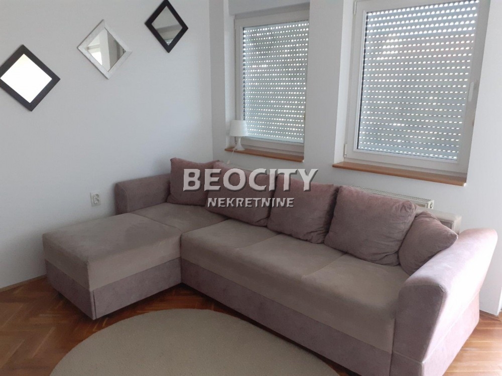 Dvosoban stan, 45 m2, Grbavica, Doža Đerđa ID: 118747 1
