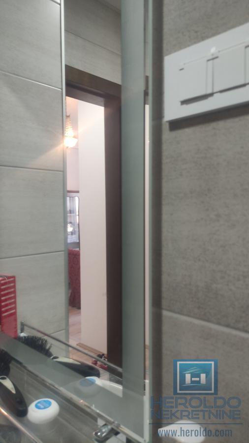 Jednoiposoban stan u K Kompleksu sa pogledom na Akva Park 17