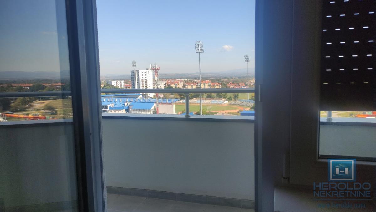 Jednoiposoban stan u K Kompleksu sa pogledom na Akva Park 2