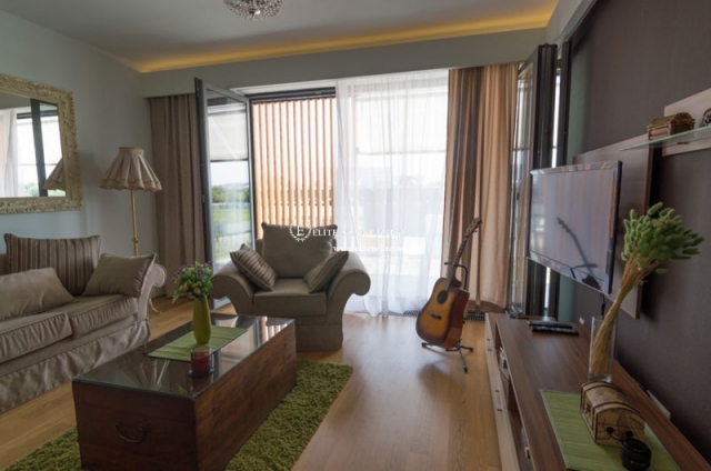 Izdavanje stana sa garazom   West 65 Novi Beograd 2