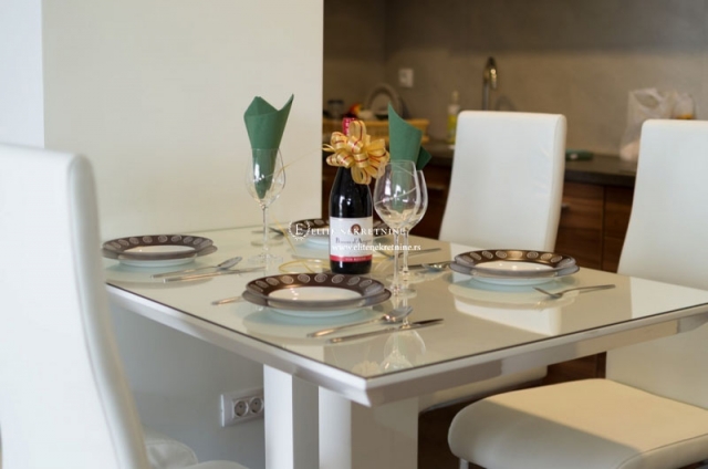 Izdavanje stana sa garazom   West 65 Novi Beograd 4