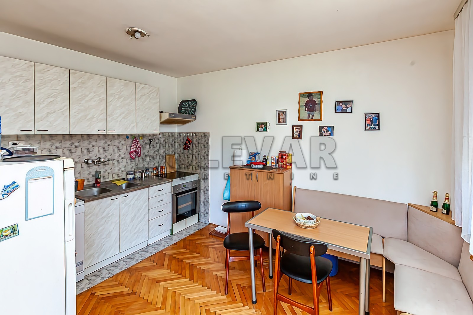 četvorosobna kuća, 336 m2, Palilula, Smederevska ID: p-014051 10