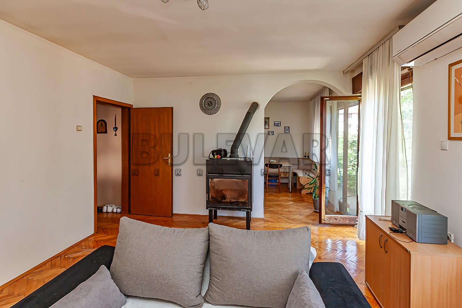 četvorosobna kuća, 336 m2, Palilula, Smederevska ID: p-014051 9