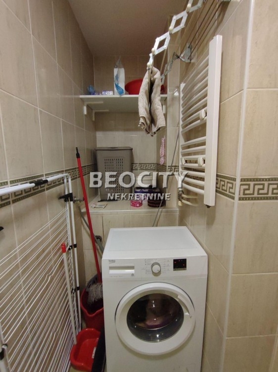 Dvosoban stan, 35 m2, Podbara, Jug Bogdana ID: 118801 9