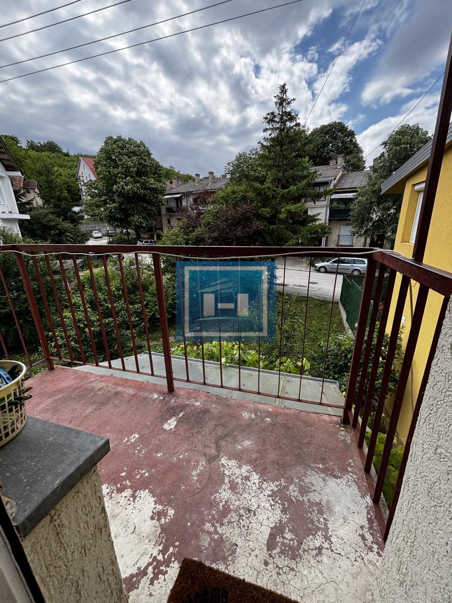 Lamela na Strelištu sa garažom 26