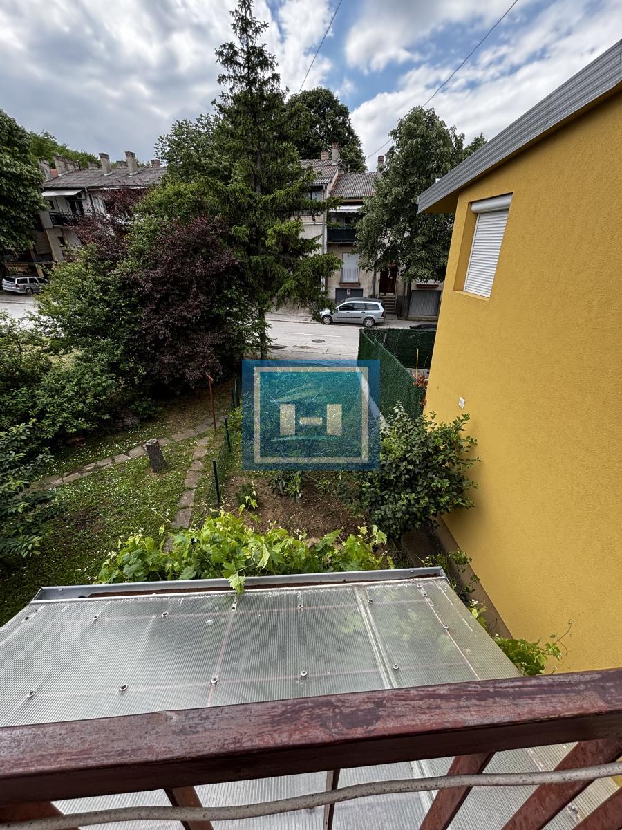 Lamela na Strelištu sa garažom 27