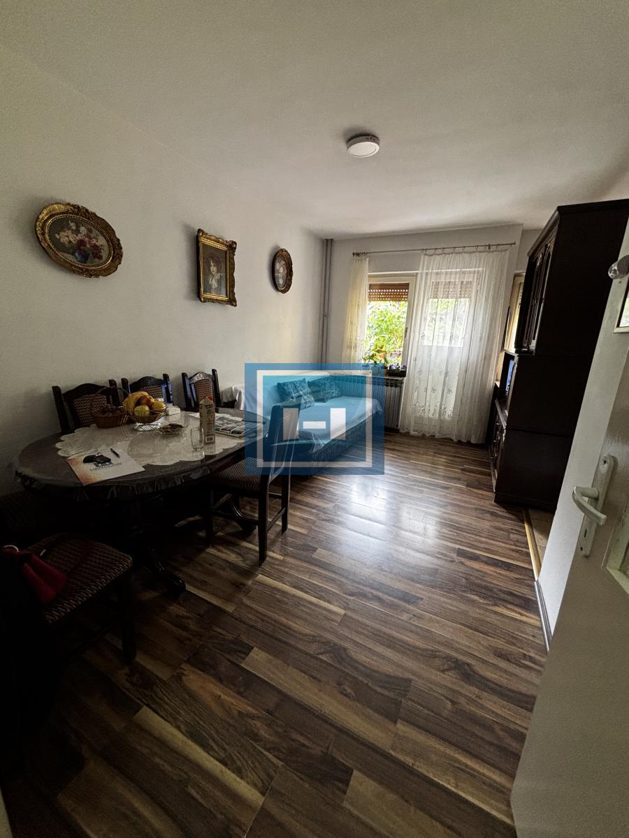 Lamela na Strelištu sa garažom 6