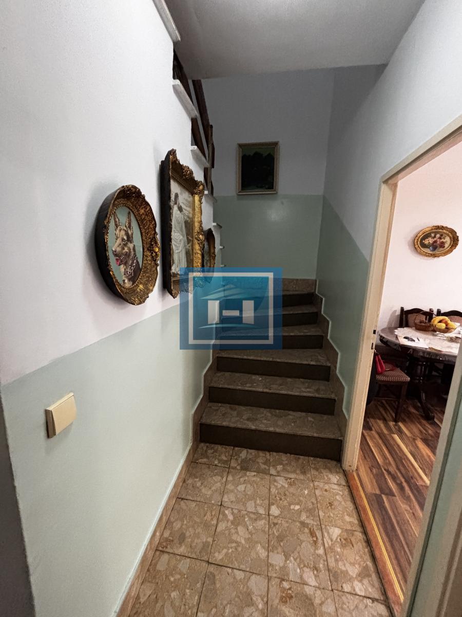 Lamela na Strelištu sa garažom 14