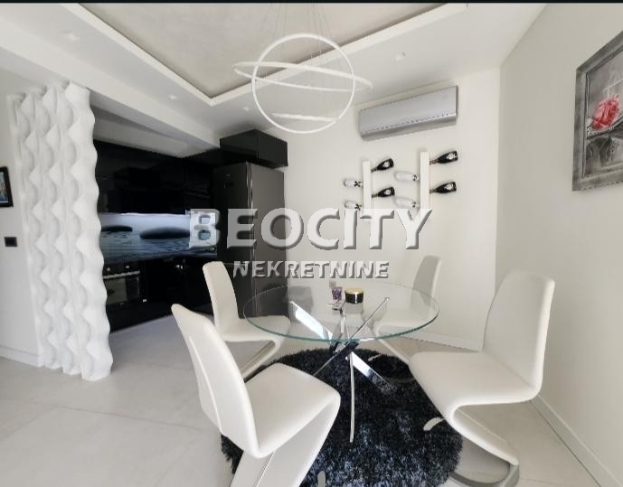 Trosoban stan, 140 m2, Salajka, Kisačka ID: 118908 2