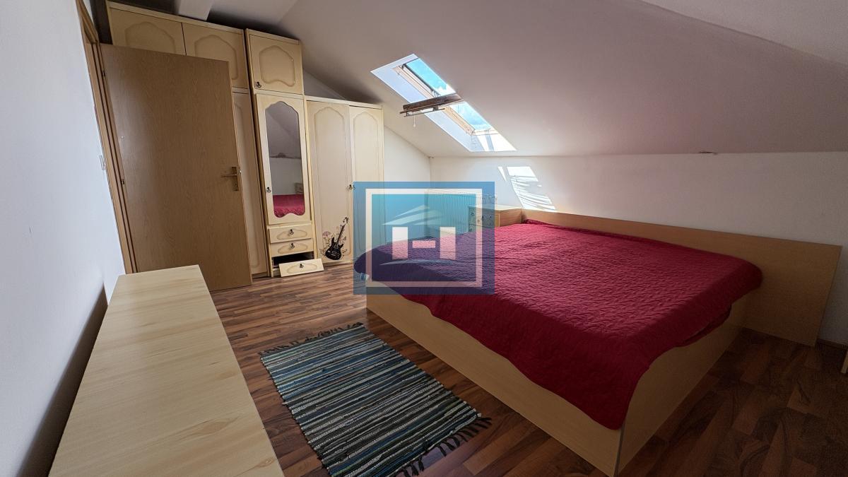 Dvosoban stan sa nameštajem u naselju Levač 3