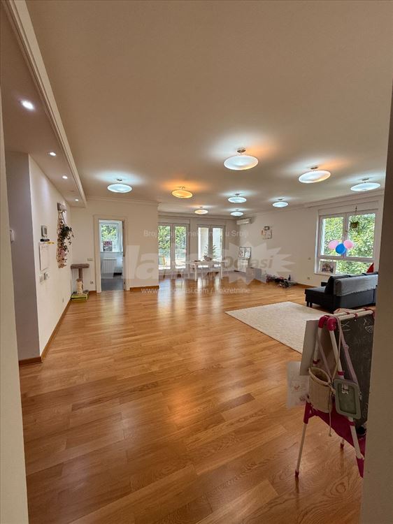 Stan Apartman  Senjak  Beograd Grad 1