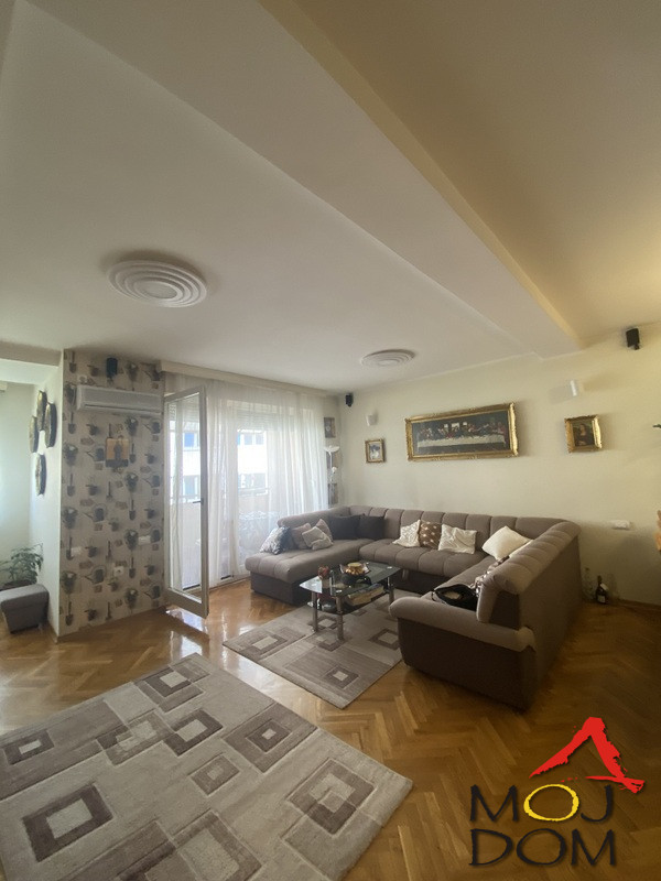 Stan,NOVI SAD,BULEVAR,kv: 124, € 257500, ID: 1030525 1