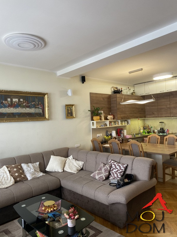 Stan,NOVI SAD,BULEVAR,kv: 124, € 257500, ID: 1030525 3