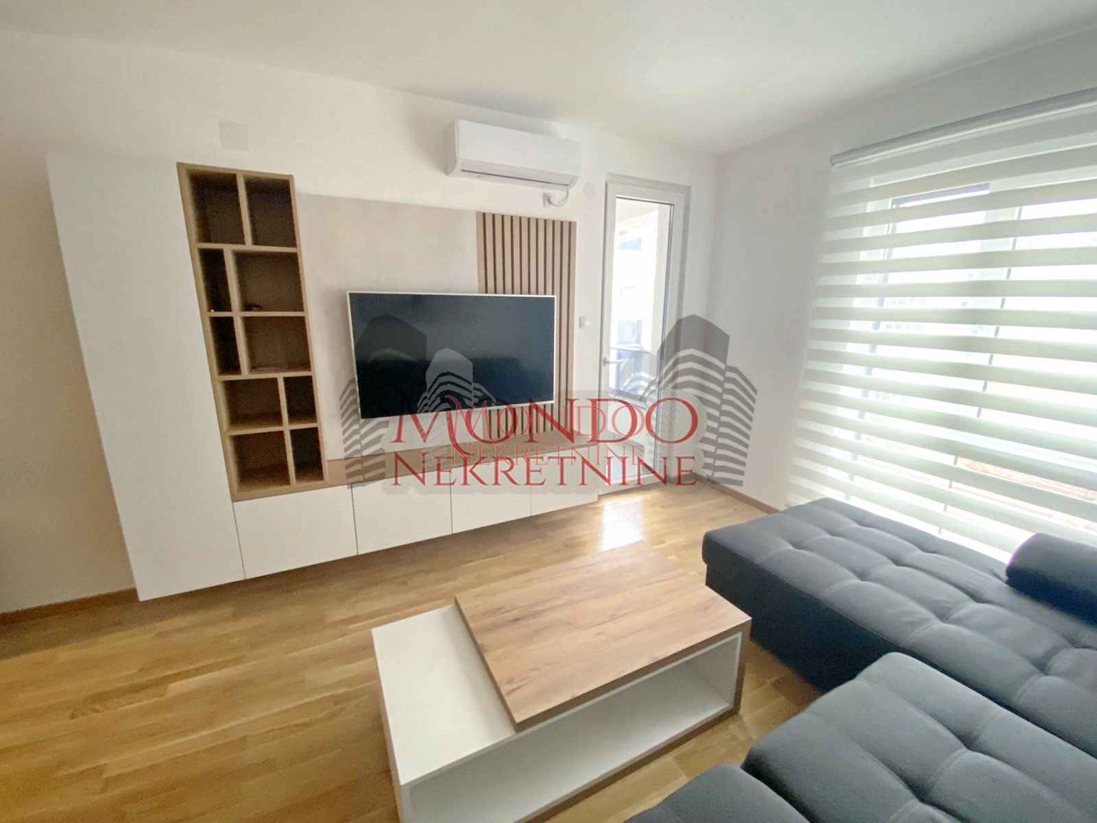 Luks jednoiposoban stan kod Doma zdravlja 3