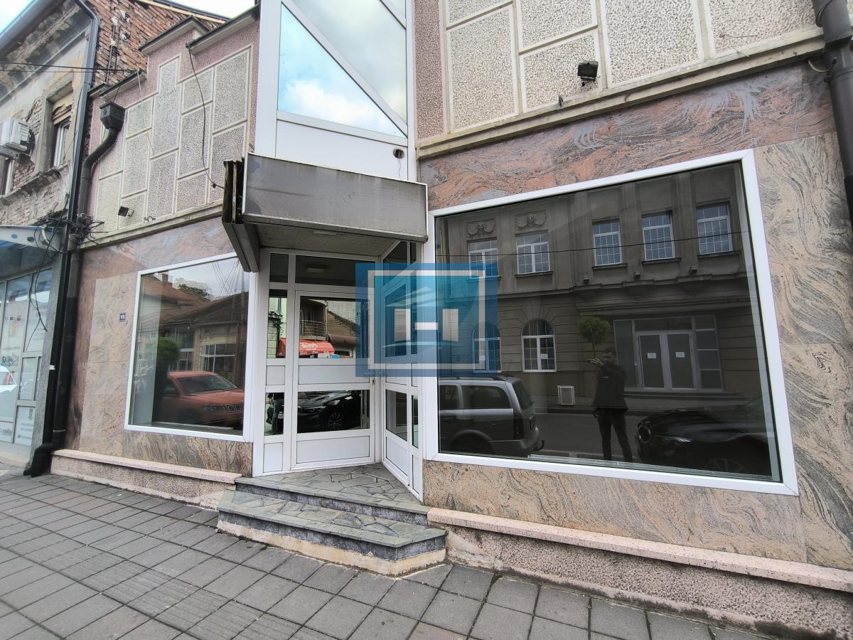 IZDAVANJE LOKALA – CENTAR GRADA – 130m² 6