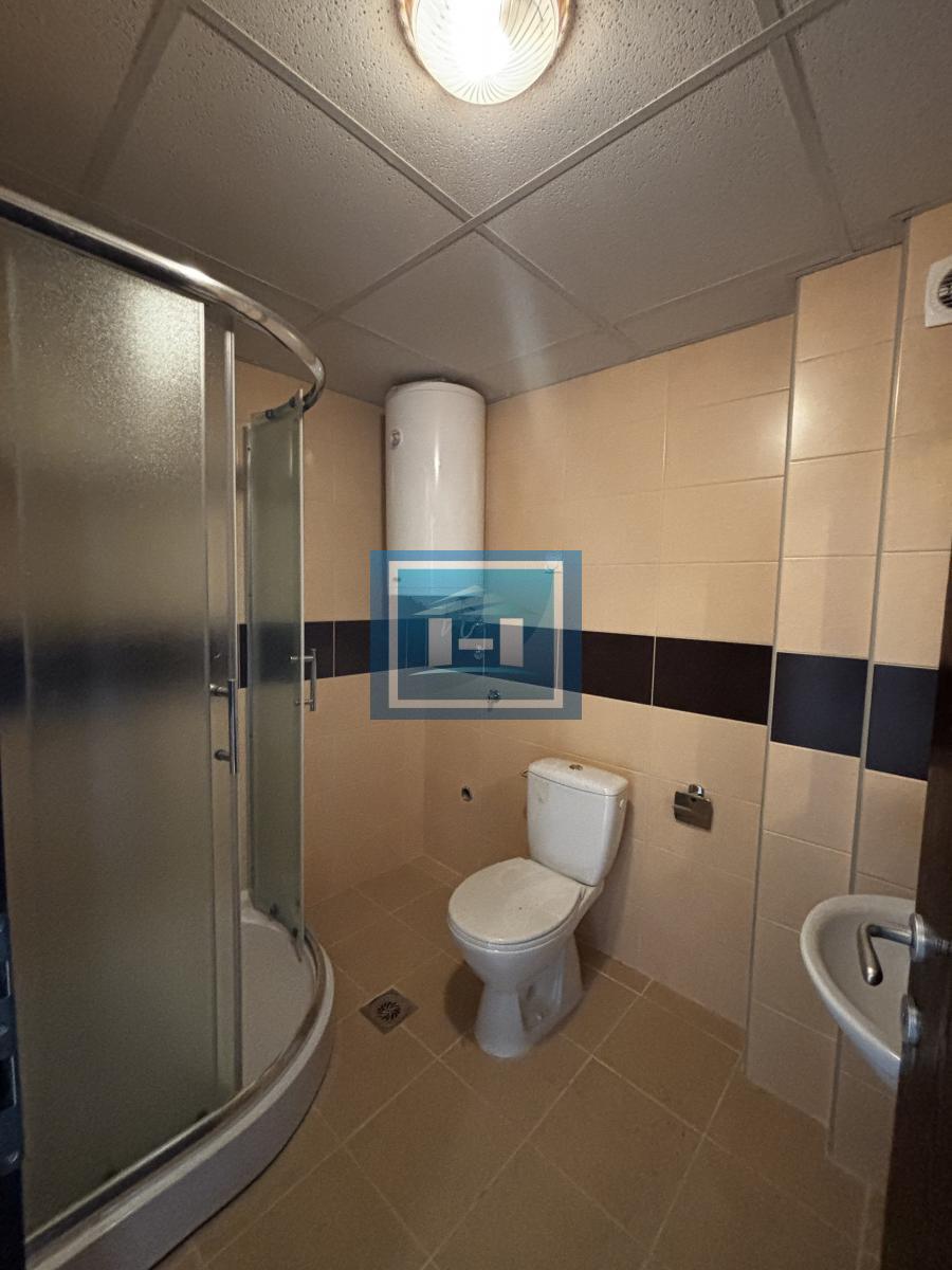 IZUZETAN STAN ZA POSLOVNI PROSTOR ILI PORODIČNO STANOVANJE 14