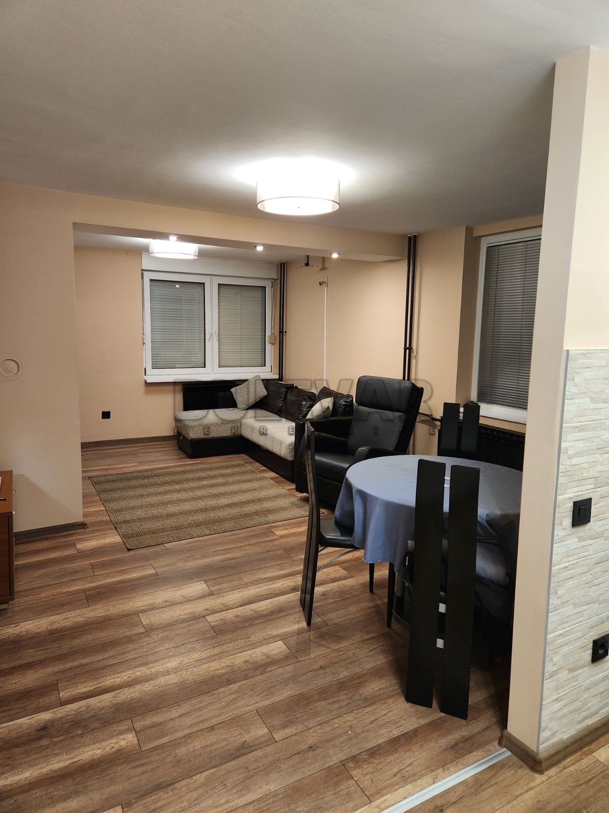 Jednosoban stan, 54 m2, Medicinski fakultet, Bulevar dr Zorana ID: i-014105 1