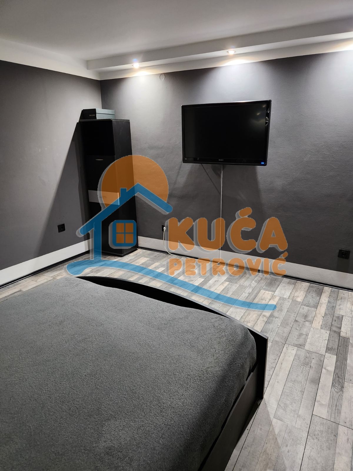 Jednosoban stan, 54 m2, Medicinski fakultet, Bulevar dr Zorana ID: i-014105 6