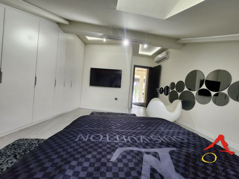 Stan,NOVI SAD,ROTKVARIJA,kv: 140, € 329600, ID: 1030514 13