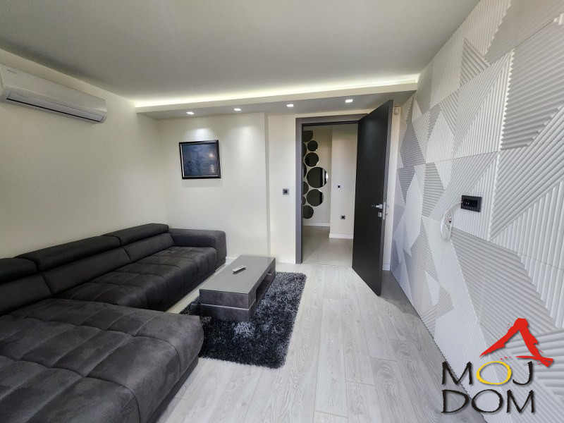 Stan,NOVI SAD,ROTKVARIJA,kv: 140, € 329600, ID: 1030514 16