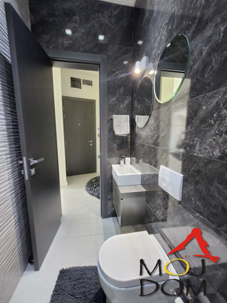 Stan,NOVI SAD,ROTKVARIJA,kv: 140, € 329600, ID: 1030514 9