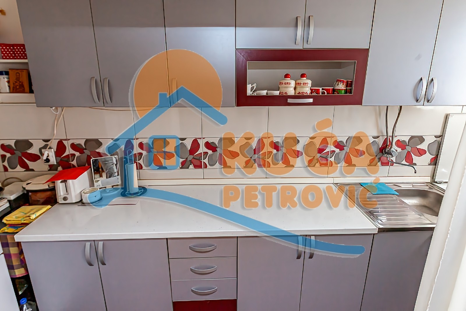 Trosoban stan, 56 m2, Centar, Generala Milojka Lešjanina ID: p-014112 7