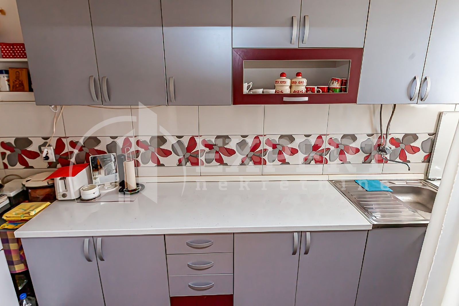 Trosoban stan, 56 m2, Centar, Generala Milojka Lešjanina ID: p-014112 7