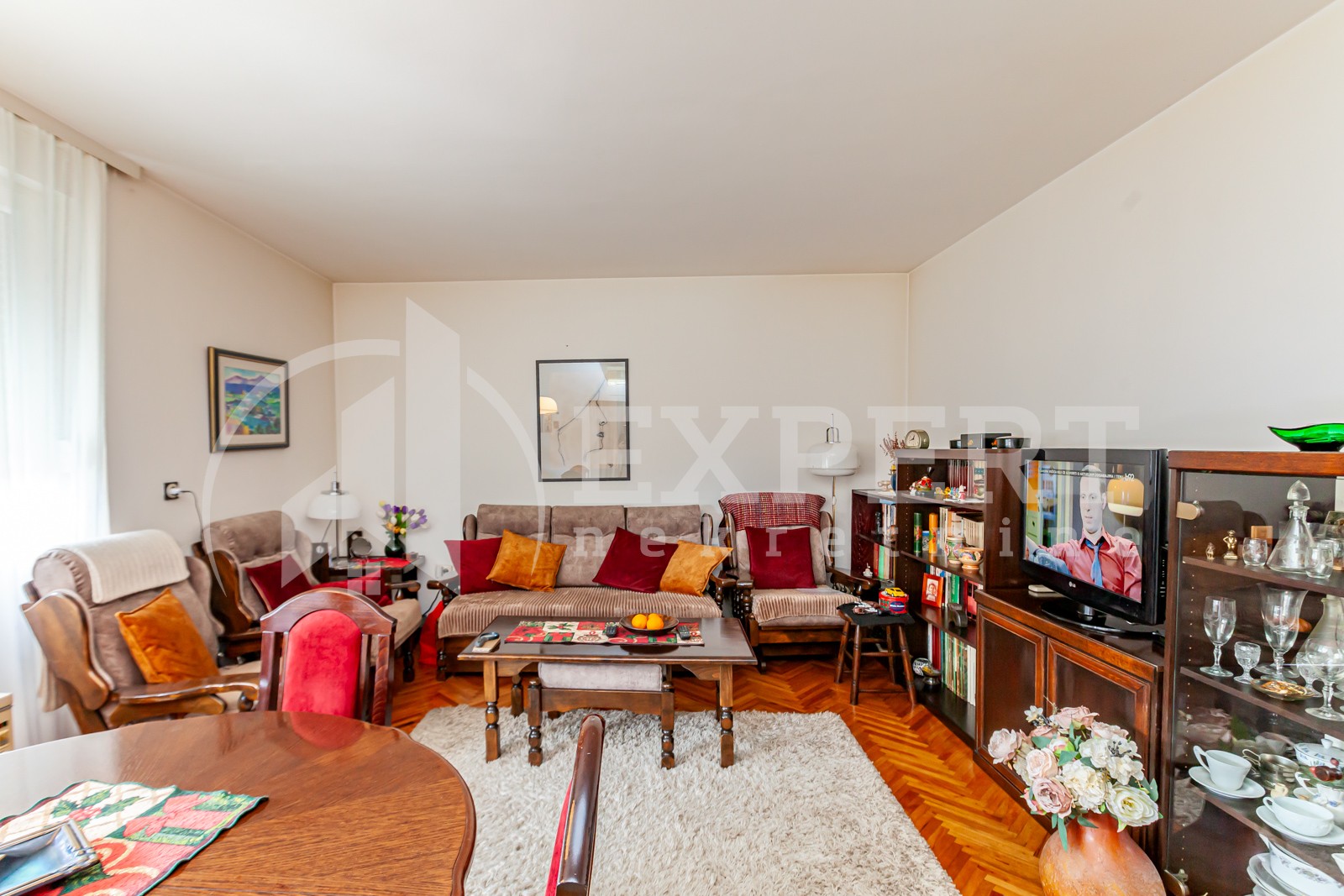 Trosoban stan, 56 m2, Centar, Generala Milojka Lešjanina ID: p-014112 1