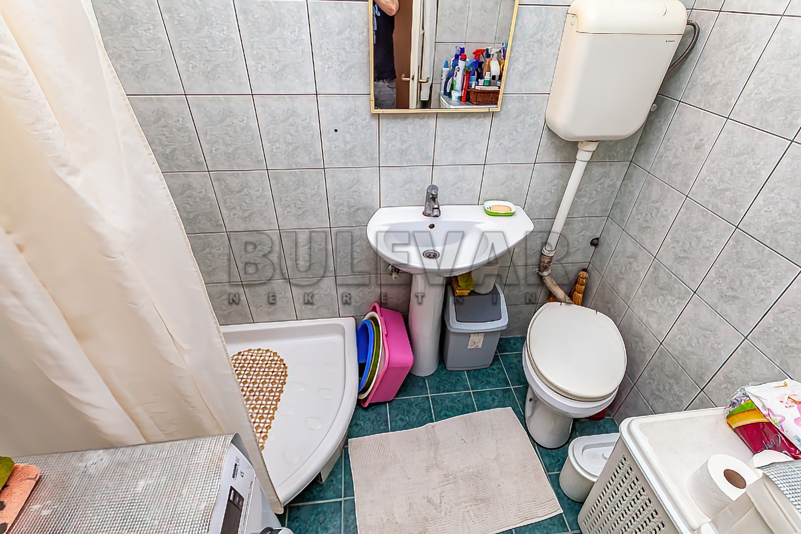 Trosoban stan, 56 m2, Centar, Generala Milojka Lešjanina ID: p-014112 17