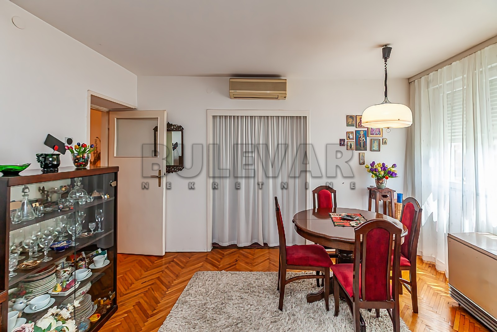 Trosoban stan, 56 m2, Centar, Generala Milojka Lešjanina ID: p-014112 4