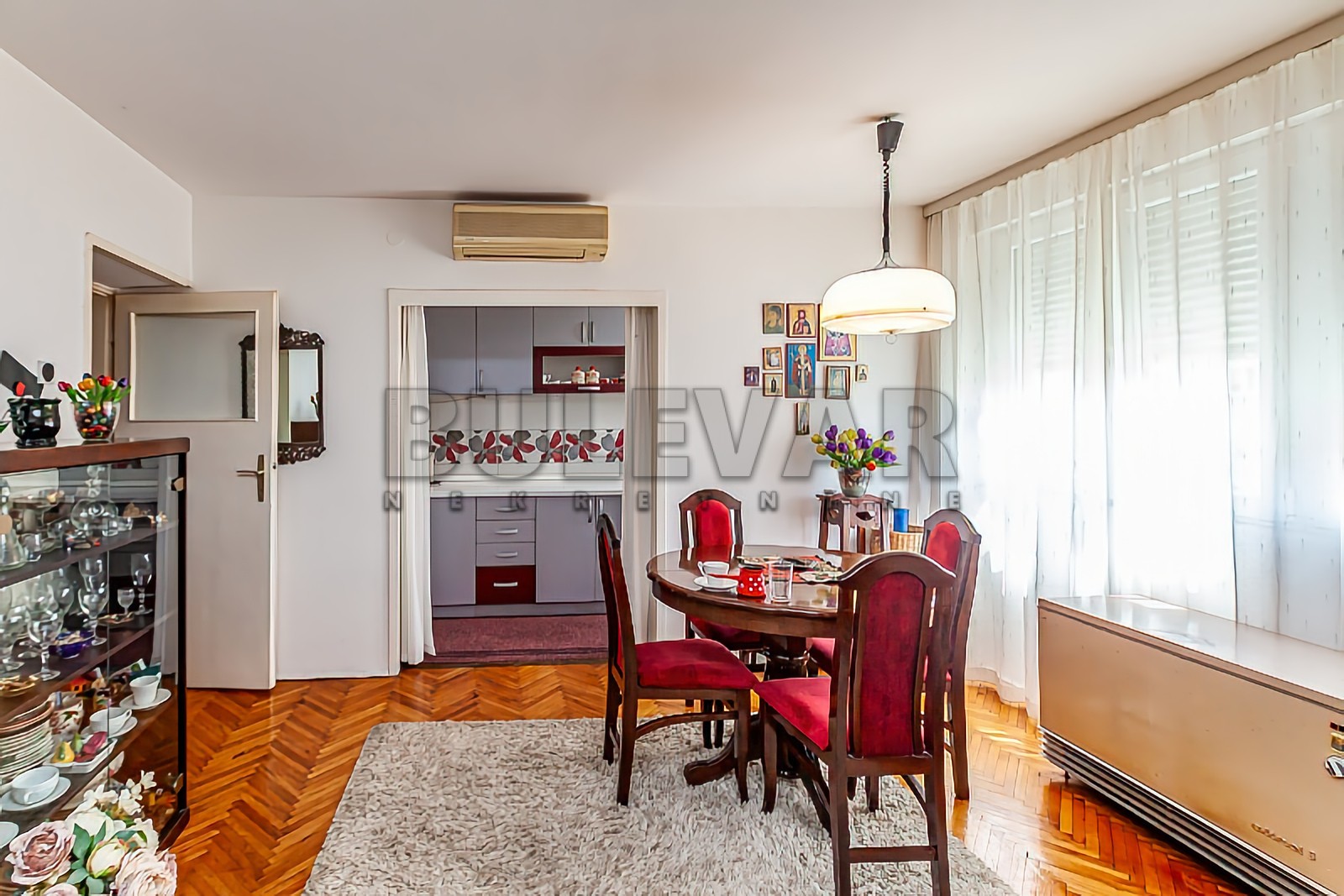 Trosoban stan, 56 m2, Centar, Generala Milojka Lešjanina ID: p-014112 5