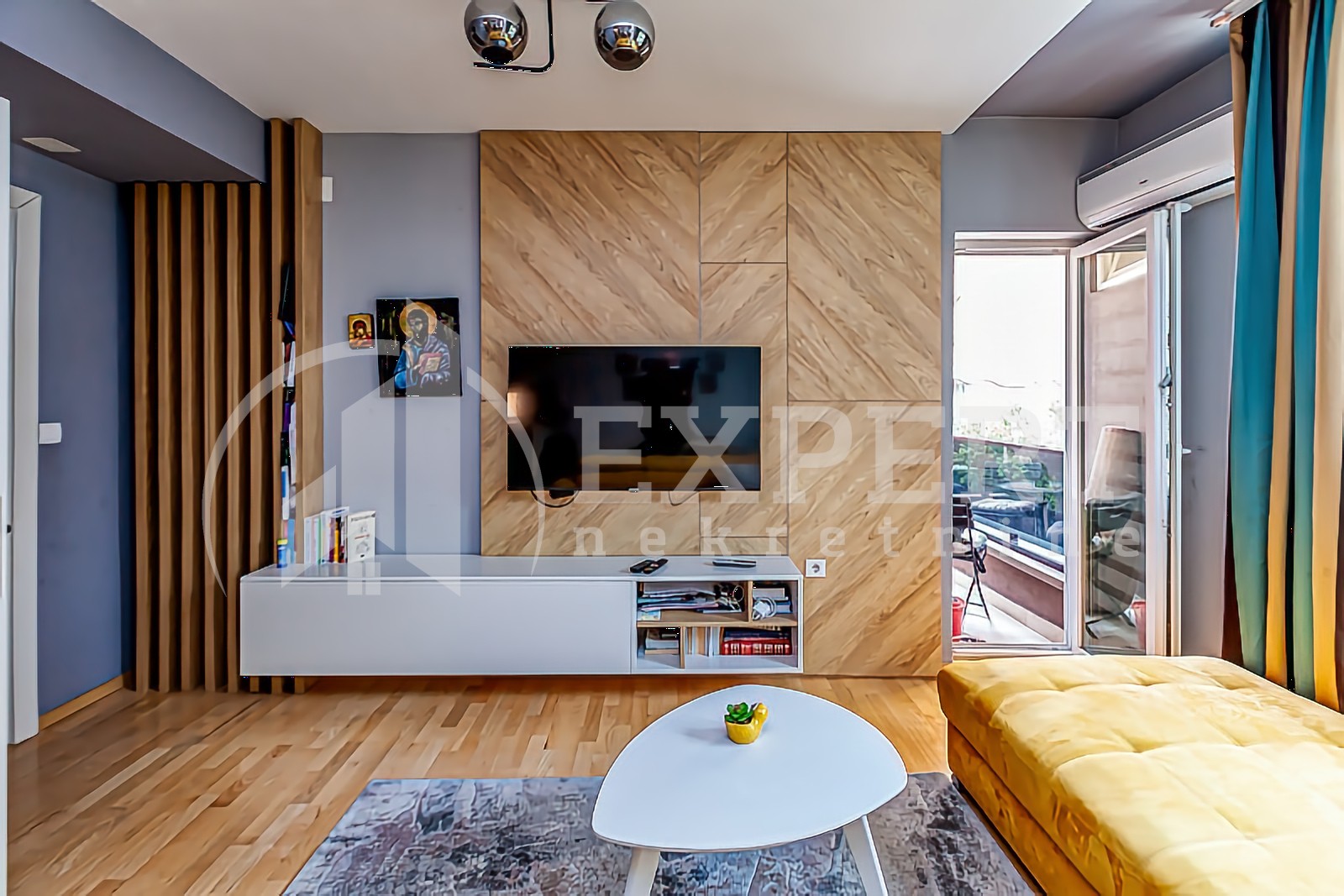 Trosoban stan, 93 m2, Durlan, Kubanska ID: p-014115 1