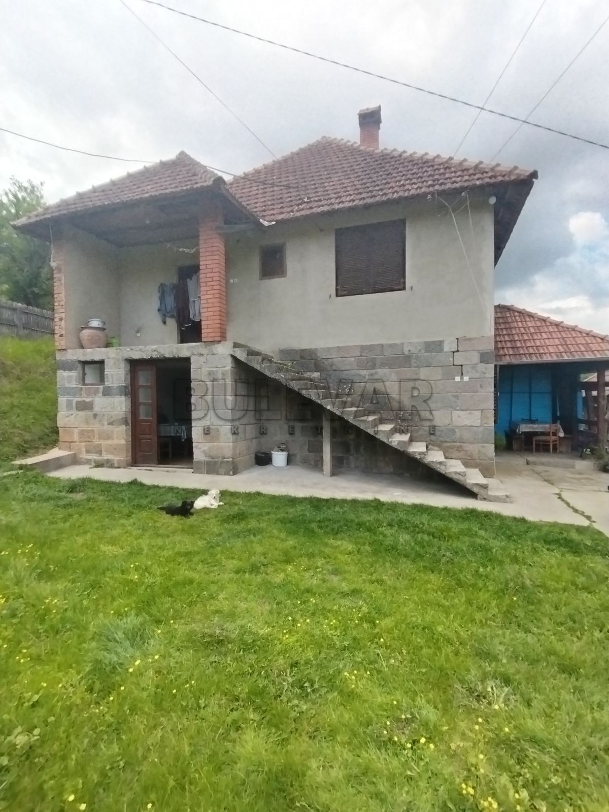 četvorosobna kuća, 160 m2, Pajsijević, Pajsijević ID: p-014121 1