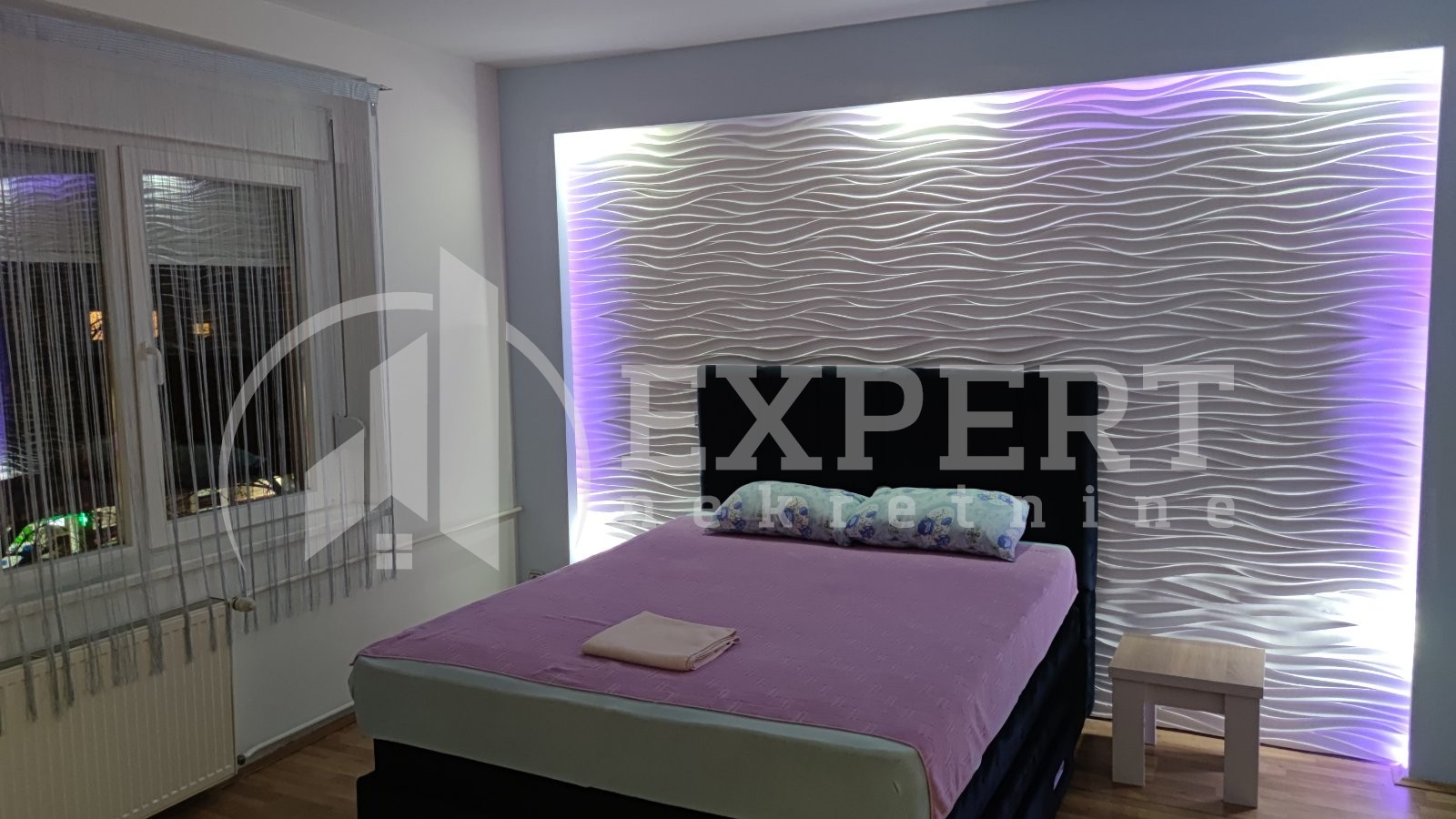 Dvosoban stan, 74 m2, Centar, Trg Pavla Stojkovića ID: i-06725 7