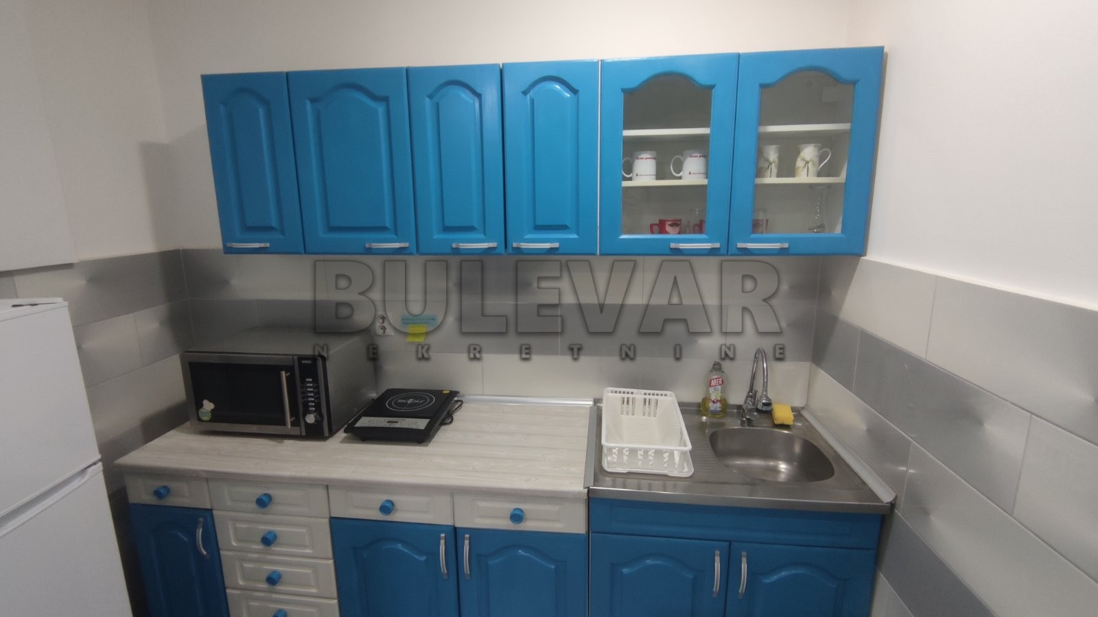 Dvosoban stan, 74 m2, Centar, Trg Pavla Stojkovića ID: i-06725 3