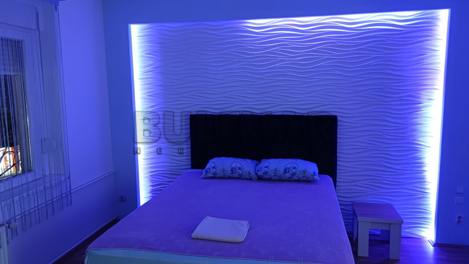 Dvosoban stan, 74 m2, Centar, Trg Pavla Stojkovića ID: i-06725 9