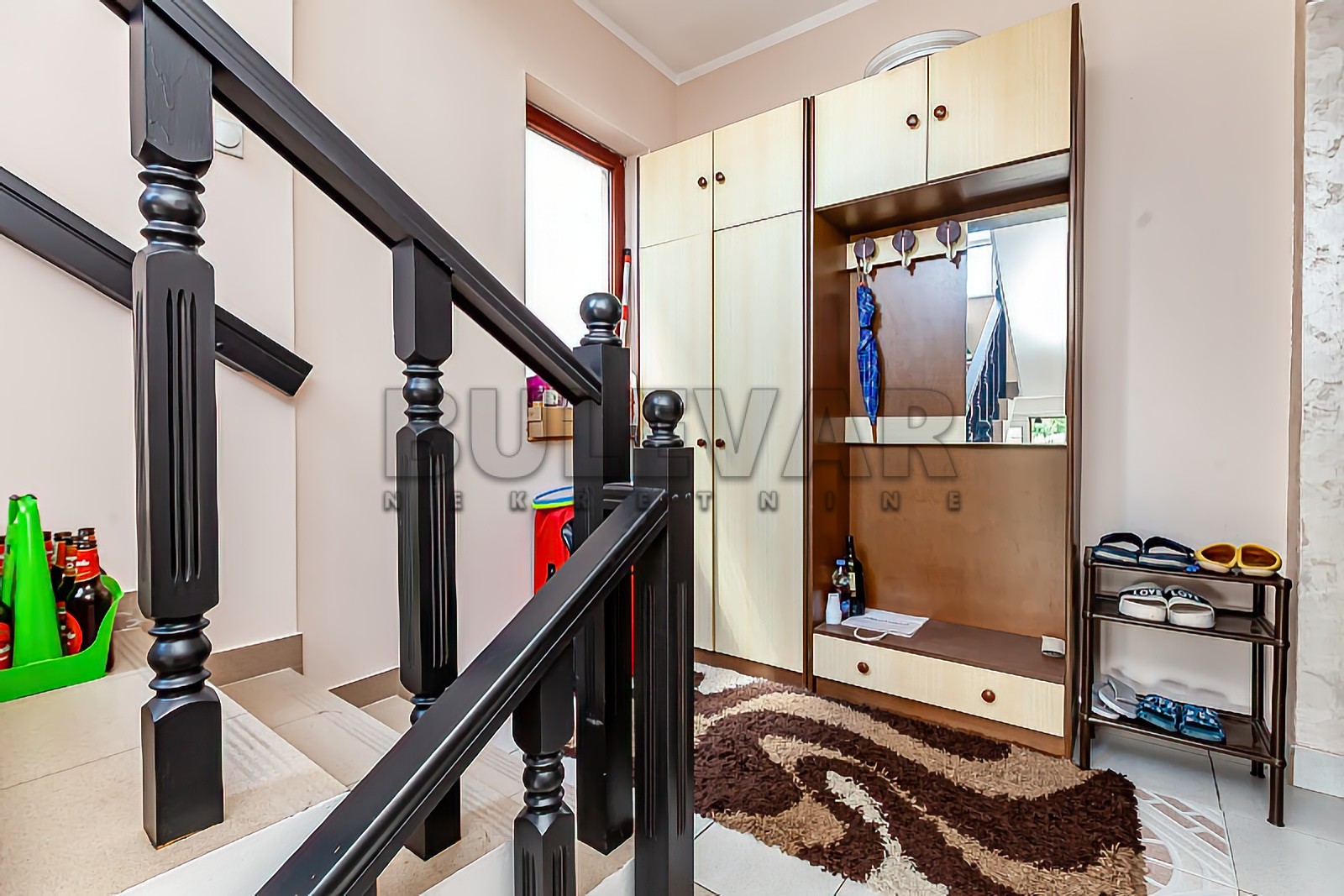 četvorosobna kuća, 270 m2, Donji Komren, Jadranska ID: p-014128 17