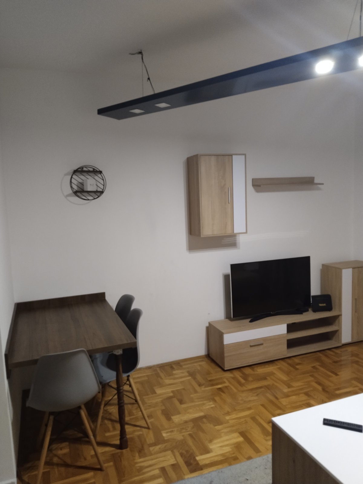 Dvosoban stan u Mirijevu 8