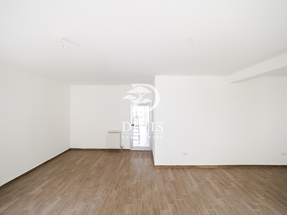 Renoviran 2 0 stan na Vračaru  Mlatišumina  59m2 2