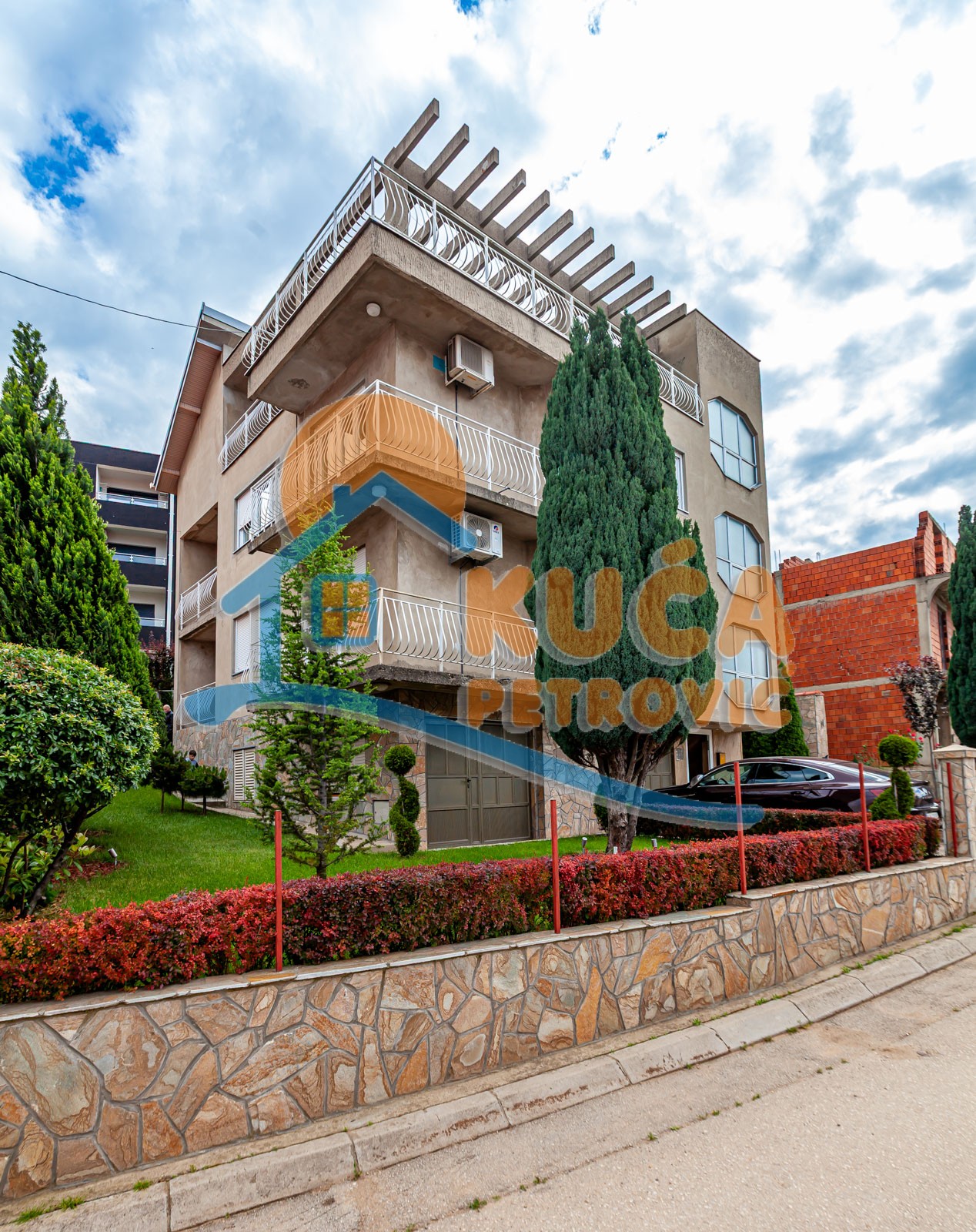 četvorosobna kuća, 330 m2, Palilula, Durmitorska ID: p-014147 1