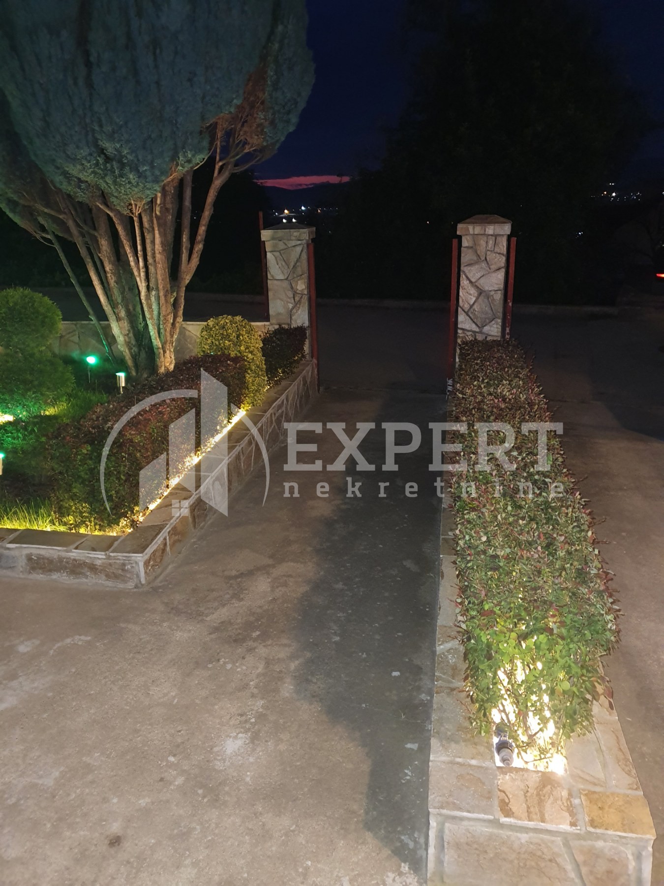 četvorosobna kuća, 330 m2, Palilula, Durmitorska ID: p-014147 27